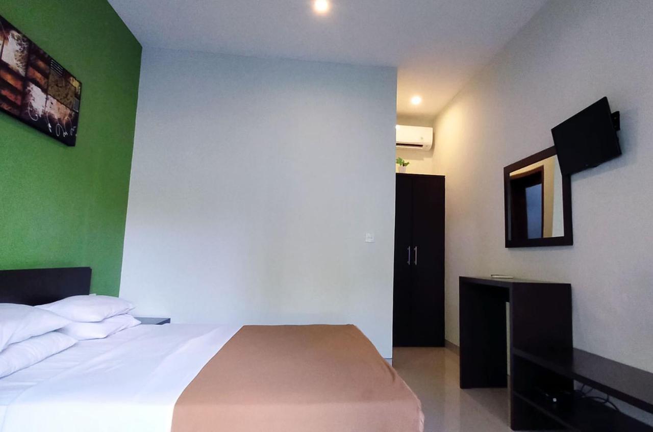 Mascot Hotel เซงกีกี ภายนอก รูปภาพ